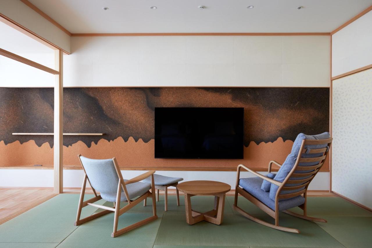 Hotel Wakamizu Такарадзука Экстерьер фото