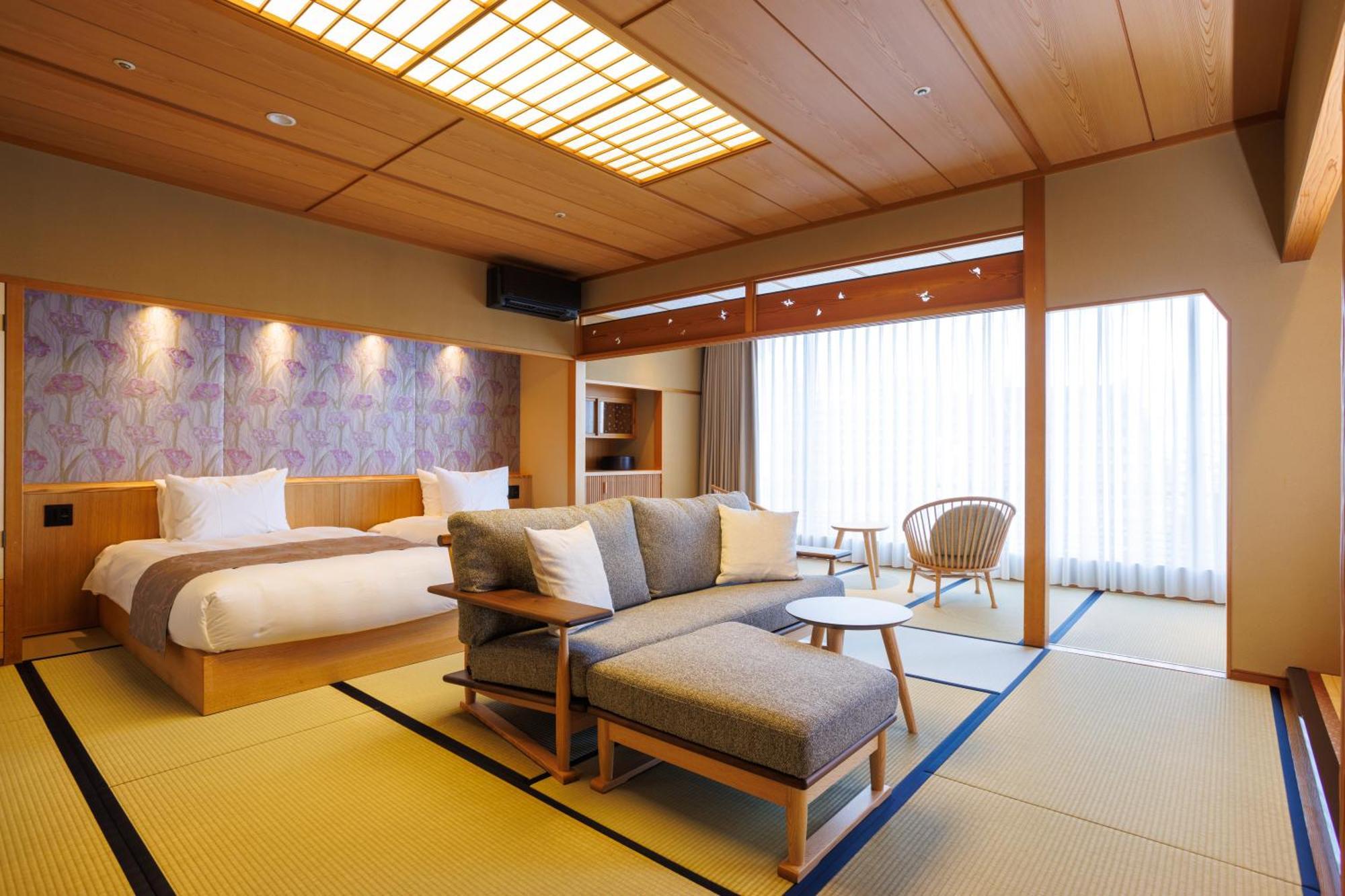 Hotel Wakamizu Такарадзука Экстерьер фото