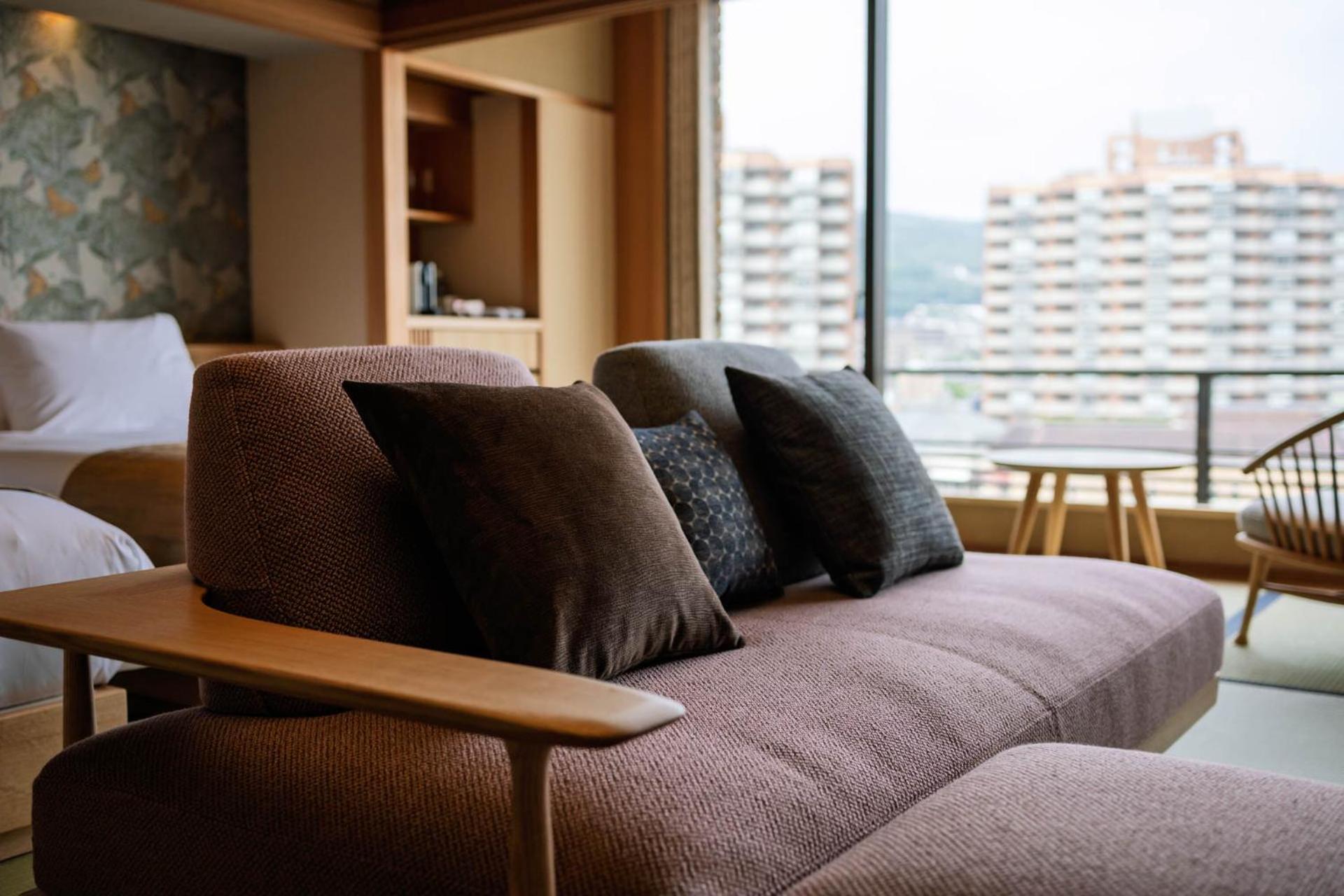 Hotel Wakamizu Такарадзука Экстерьер фото