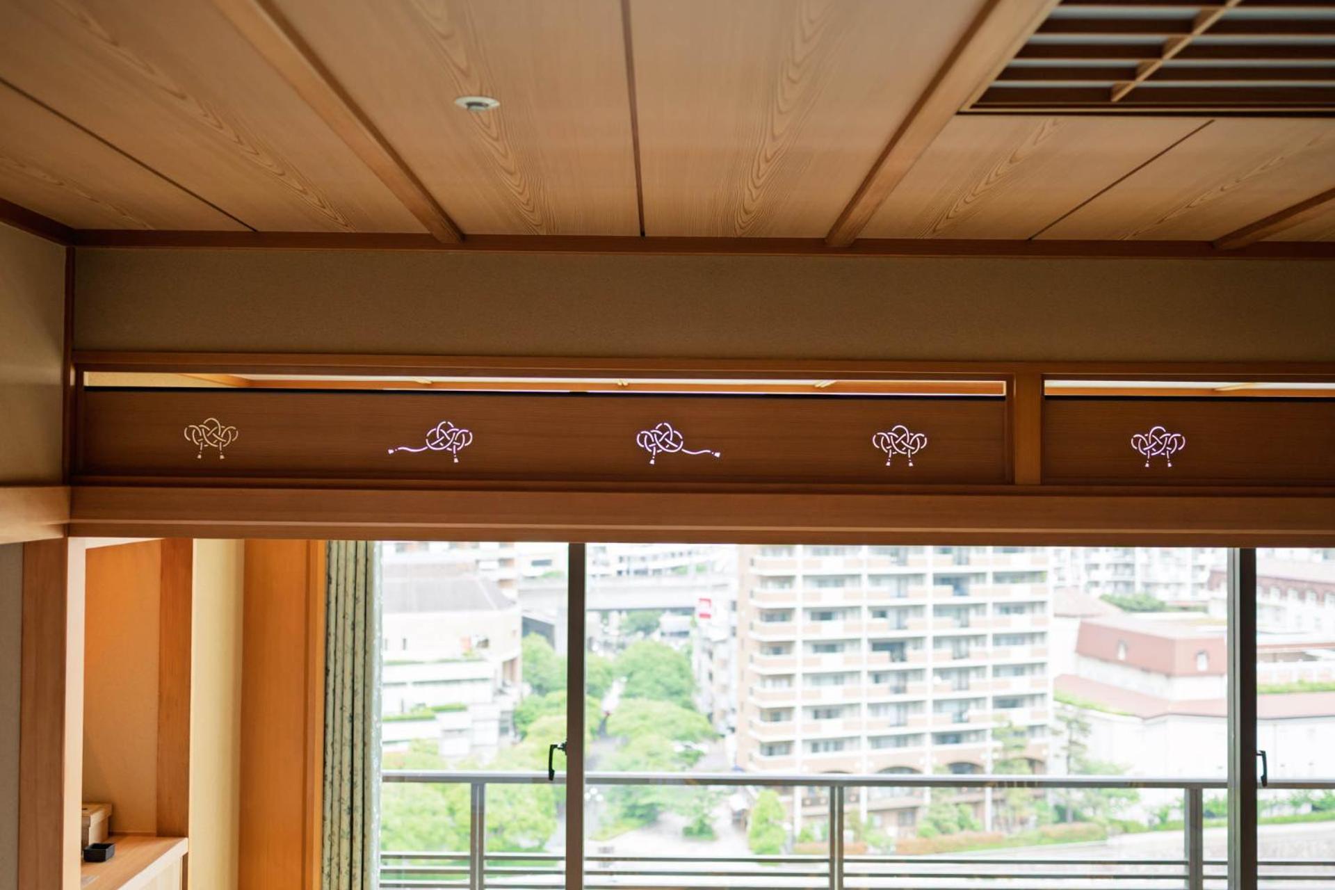 Hotel Wakamizu Такарадзука Экстерьер фото